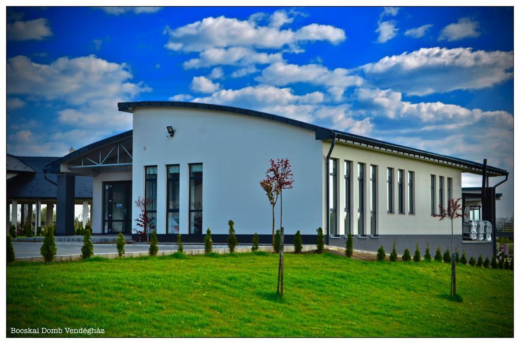 Bocskai Domb Vendégház Nagykallo Exterior foto